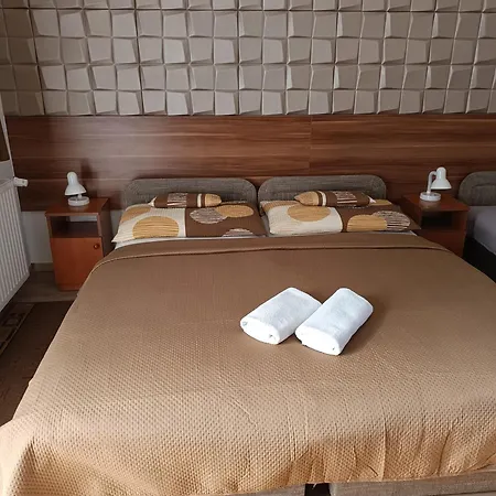 Appartement Boglárka *