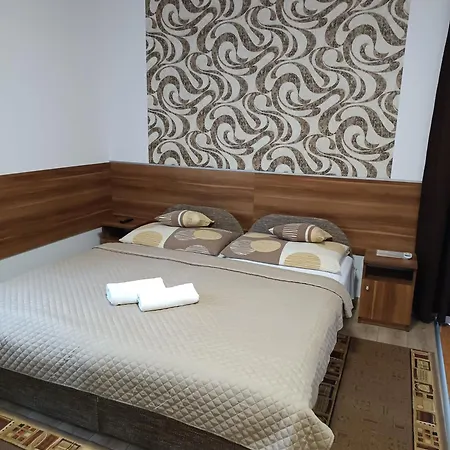Apartamento Boglárka *
