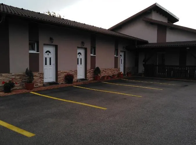 Daire Boglarka Vendeghaz Mosonmagyaróvár