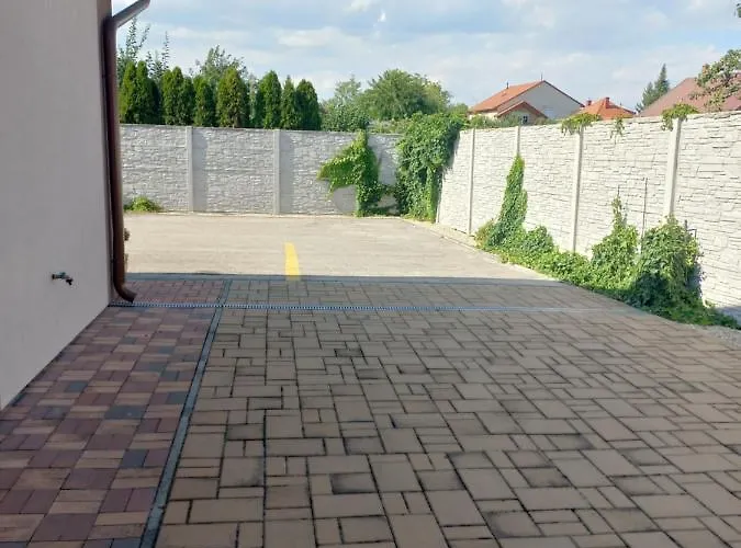 Boglarka Vendeghaz Daire