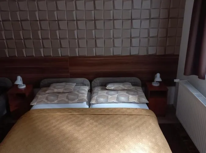 Daire Boglarka Vendeghaz