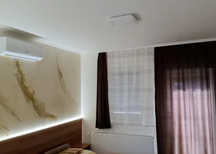 Daire Boglarka Vendeghaz *