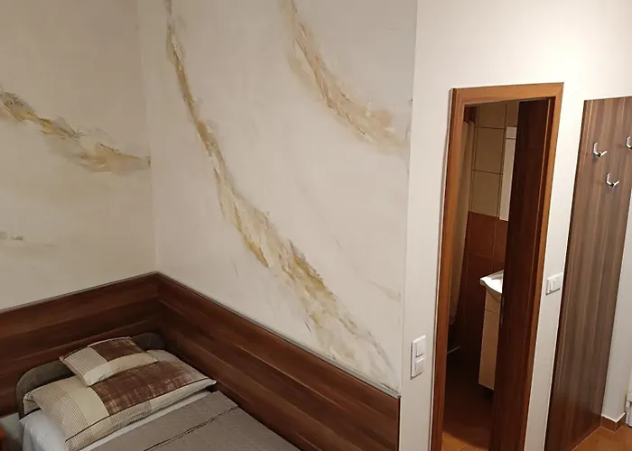 Boglarka Vendeghaz * Mosonmagyaróvár